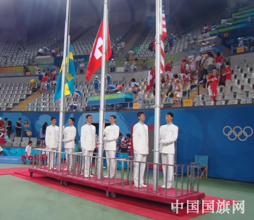 奥运会网球场馆移动手动旗杆